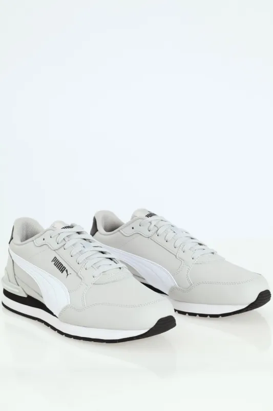 Mens ST Runner V4 Sneaker - Light Grey sold by Edgars 
