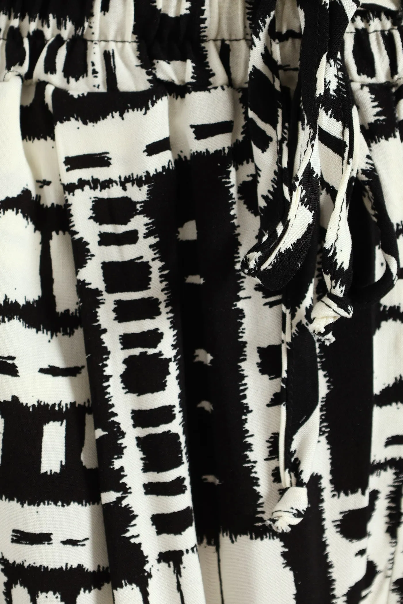 Pull On Elasticated Cuff Jogger - Black/Cream sold by Edgars product image thumbnail 4