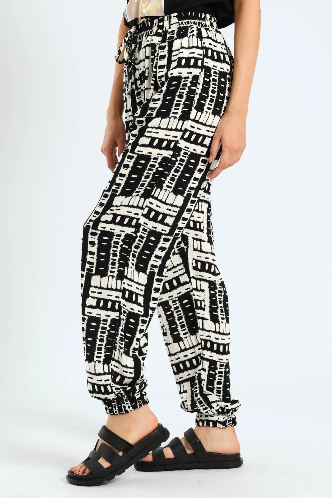 Pull On Elasticated Cuff Jogger - Black/Cream sold by Edgars product image thumbnail 2