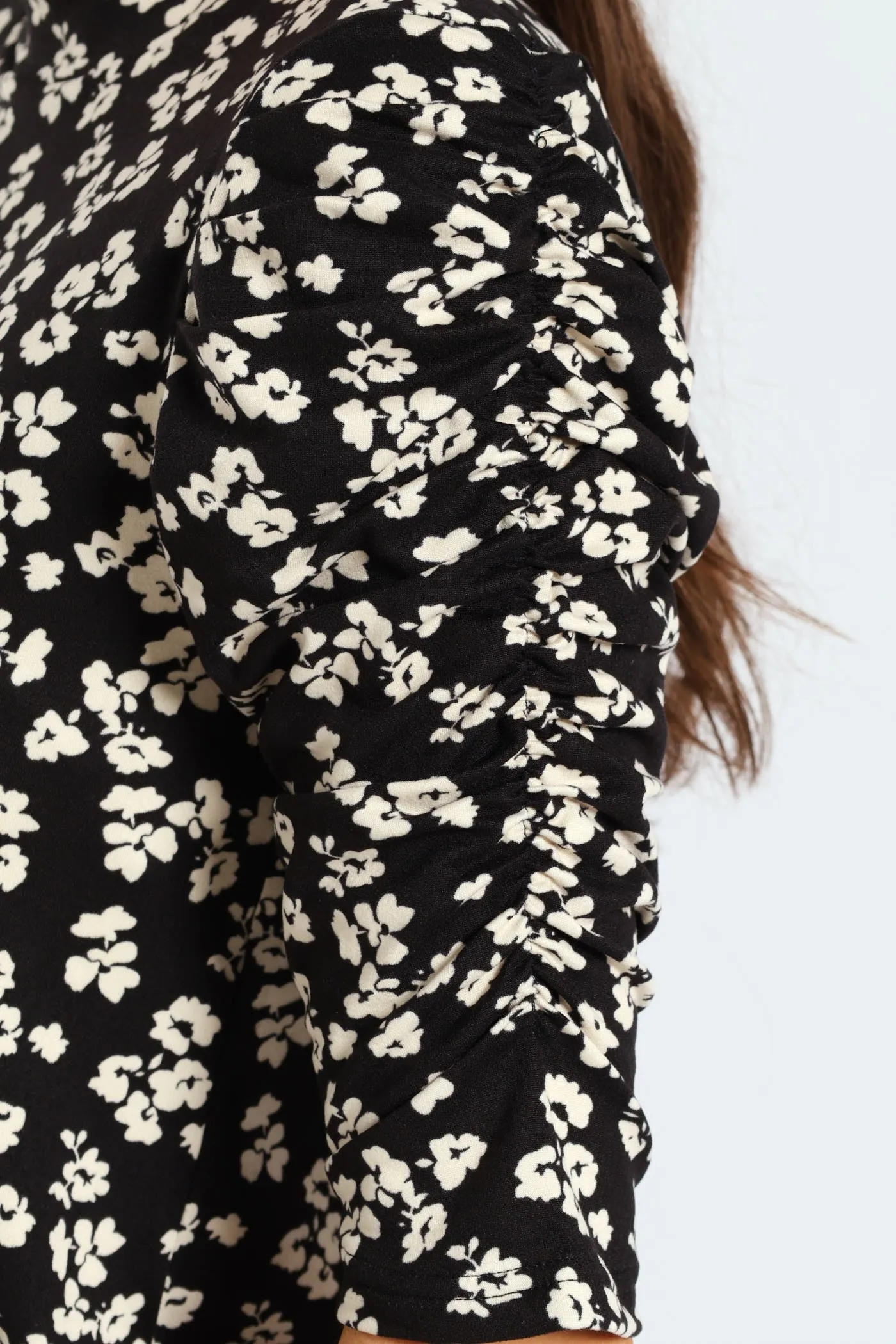 Printed Puff Sleeve Combo Tee - Black/White sold by Edgars product image thumbnail 4