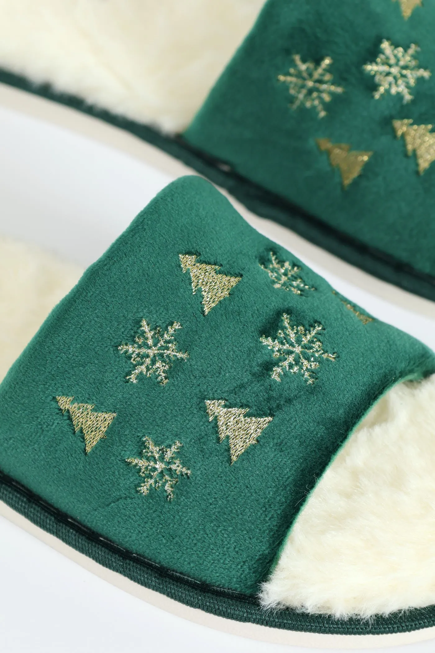 Gold Foil Festive Slipper - Forest Green sold by Edgars product image thumbnail 3