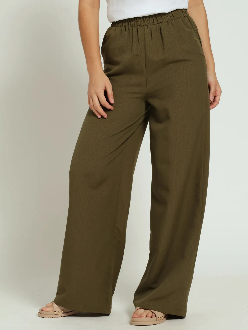 Crinkle Wideleg Pant - Fatigue sold by Edgars
