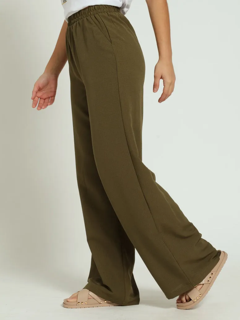 Crinkle Wideleg Pant - Fatigue sold by Edgars product image thumbnail 2
