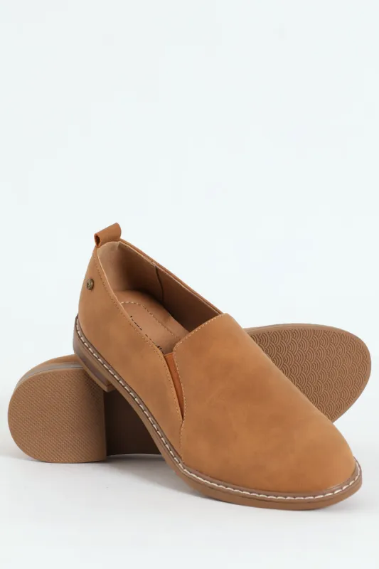 Toulose 2 High Cut Side Gusset Loafer - Camel sold by Edgars 