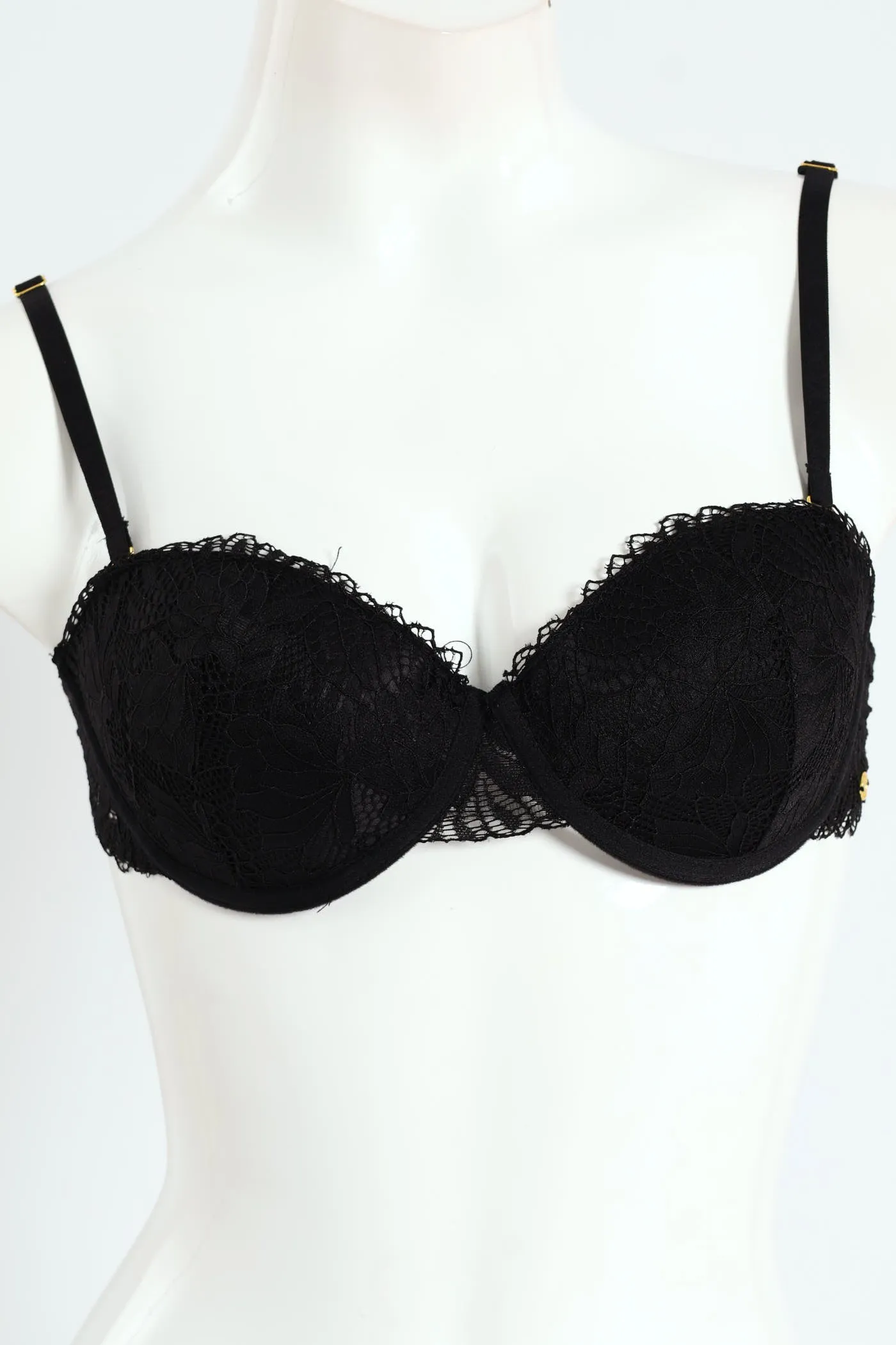2 Pack Galloon Lace Multiway Bra - Red/Black sold by Edgars product image thumbnail 2