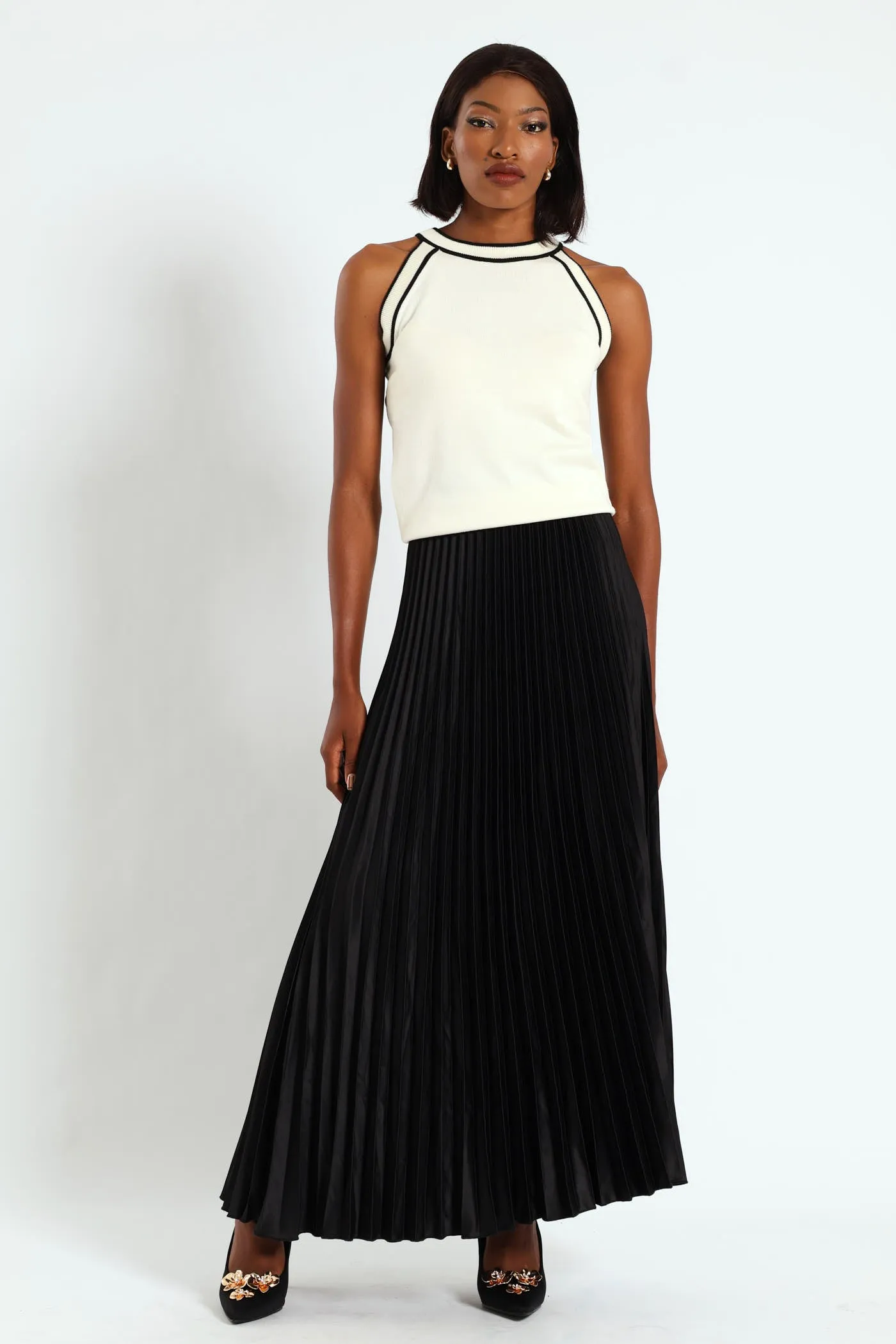 Pleated Skirt - Black sold by Edgars product image thumbnail 2