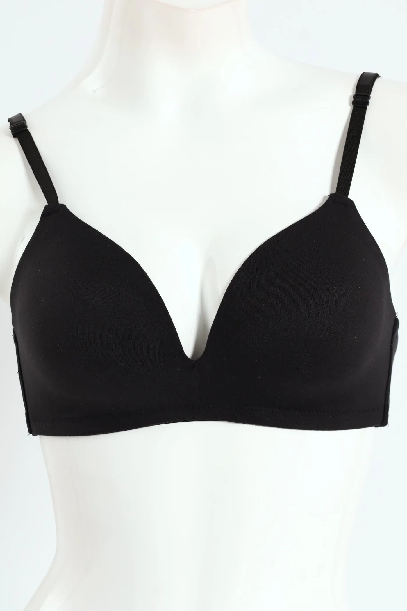 2 Pack Soft Touch Moulded Wire Free Bra - Black/White sold by Edgars
