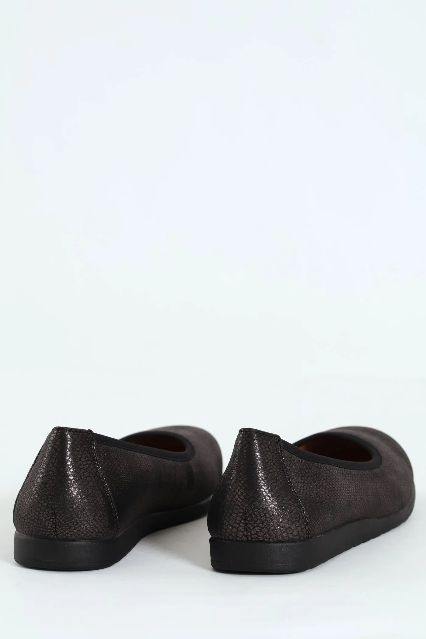 Halen Metalic Animal Elasticated Slip On - Black sold by Edgars product image thumbnail 2