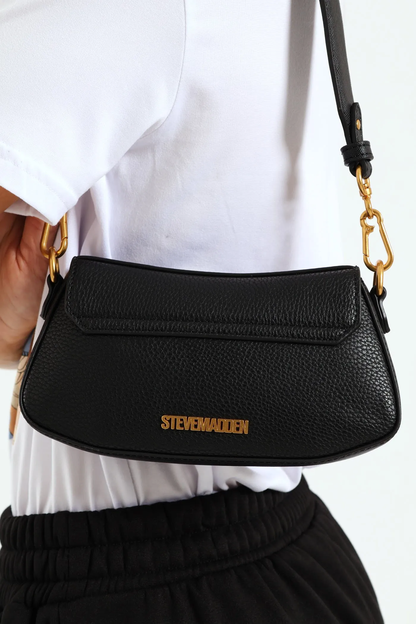 Btaiga Crossbody Bag - Black sold by Edgars product image thumbnail 2