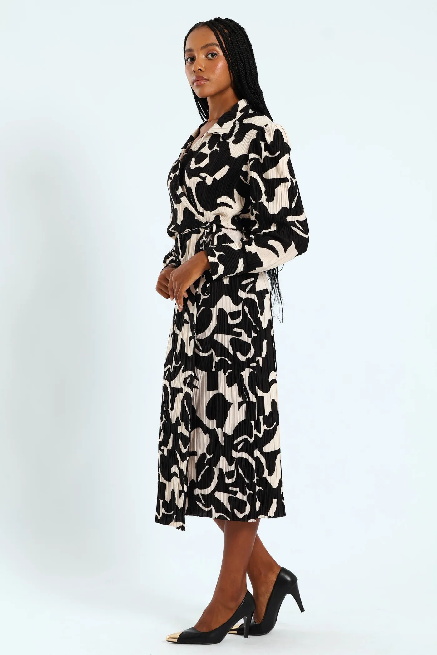 Collared Monochrome Plisse Midi Dress sold by Edgars product image thumbnail 3