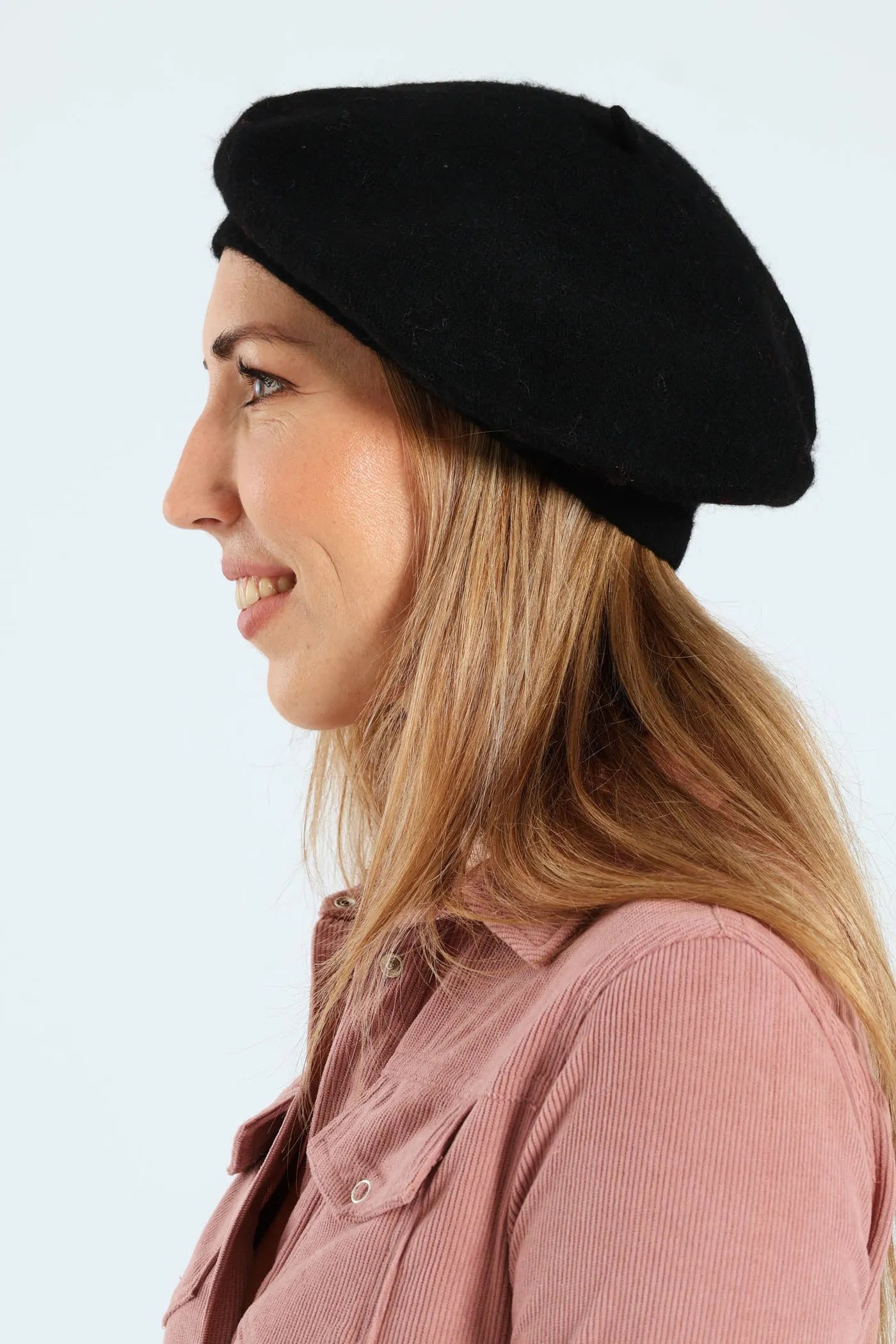 Beret - Black sold by Edgars product image thumbnail 3