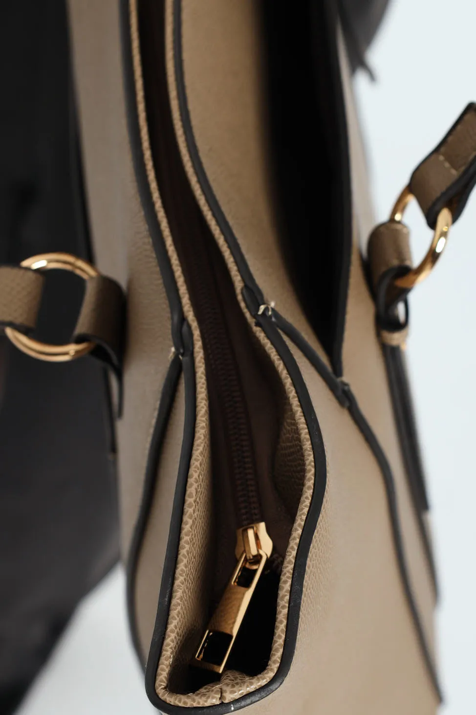 Gold Ring Text Shopper Bag sold by Edgars product image thumbnail 5