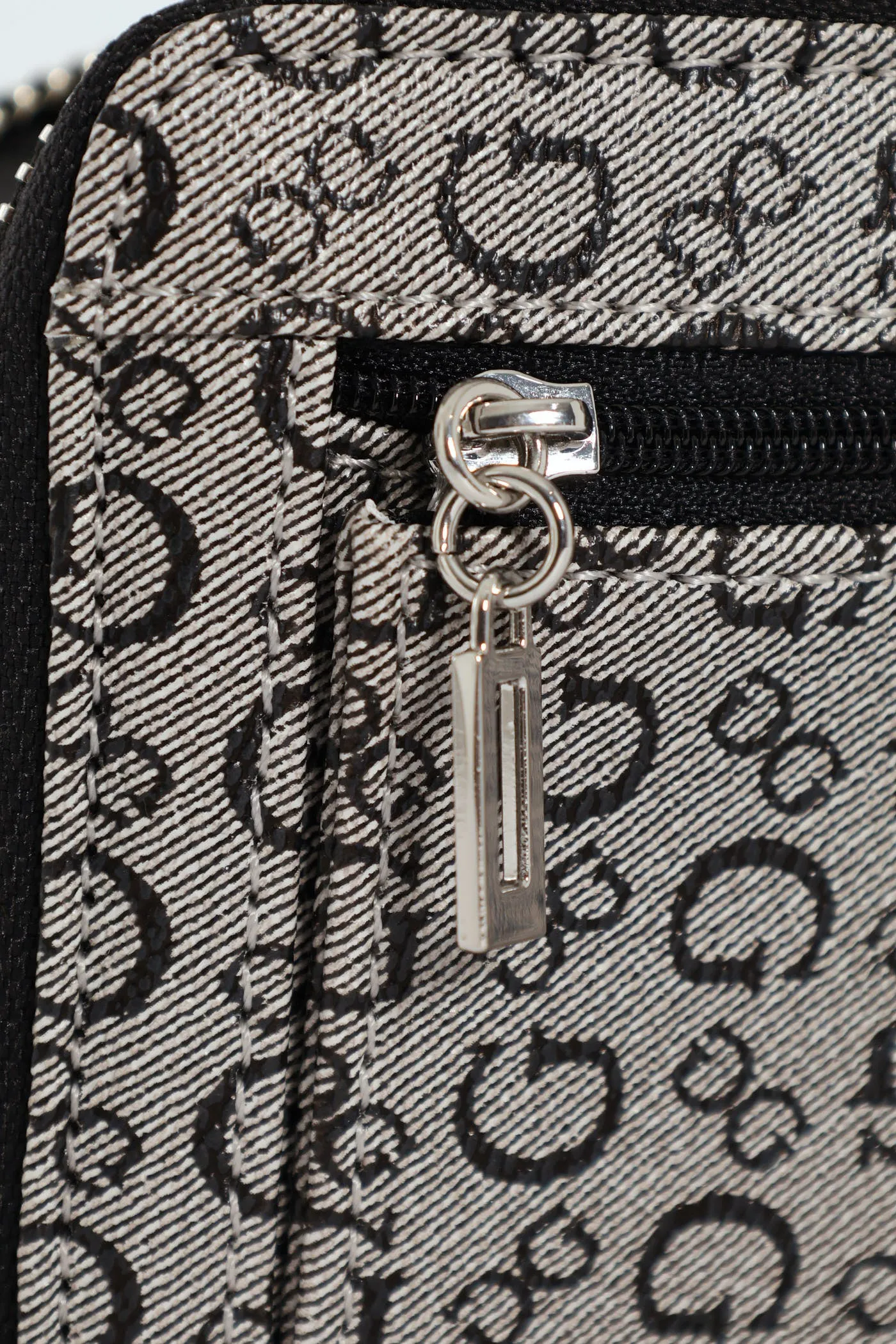 Abbas Large Zip Around Purse - Grey sold by Edgars product image thumbnail 5