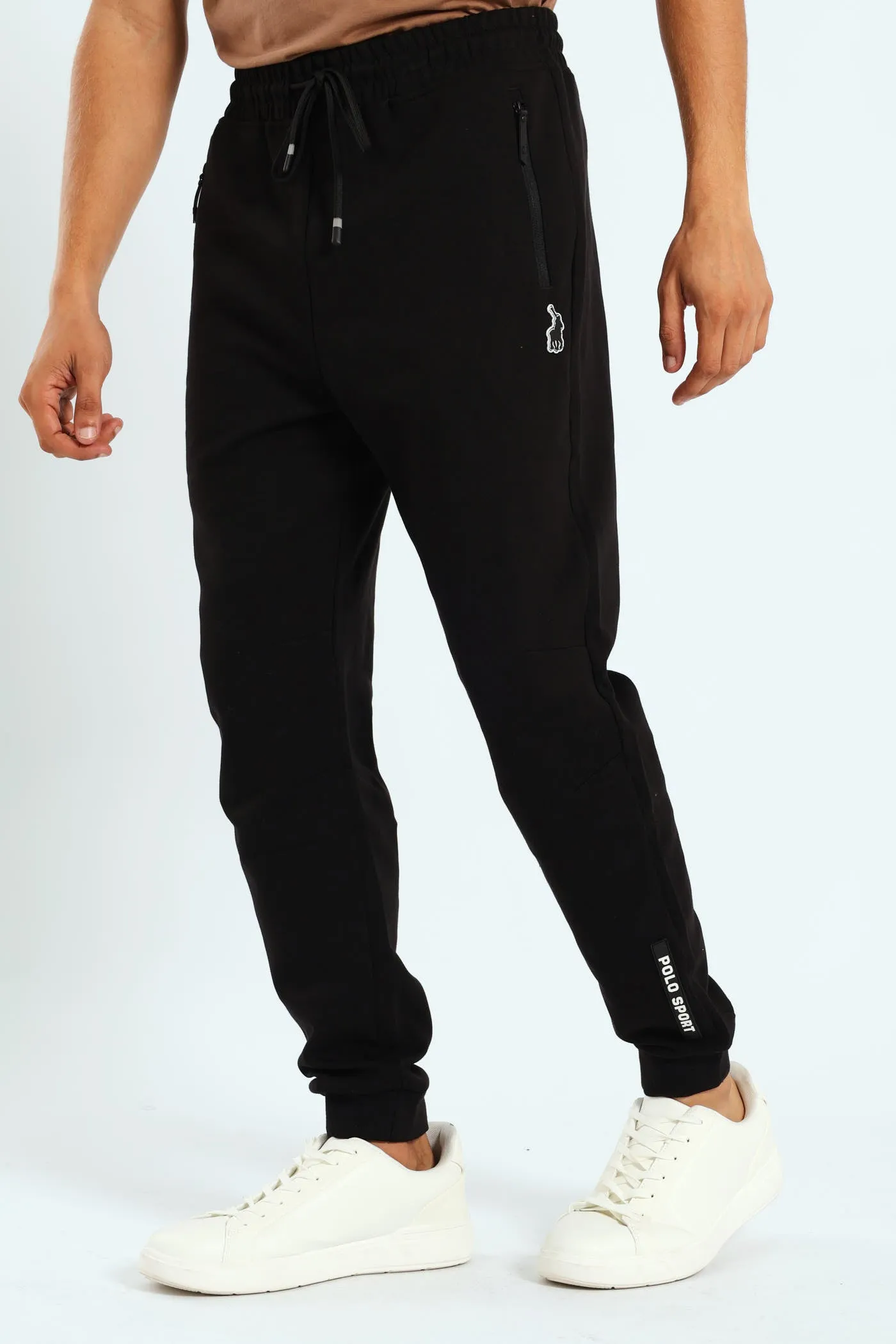 Aakil Jogger - Black sold by Edgars