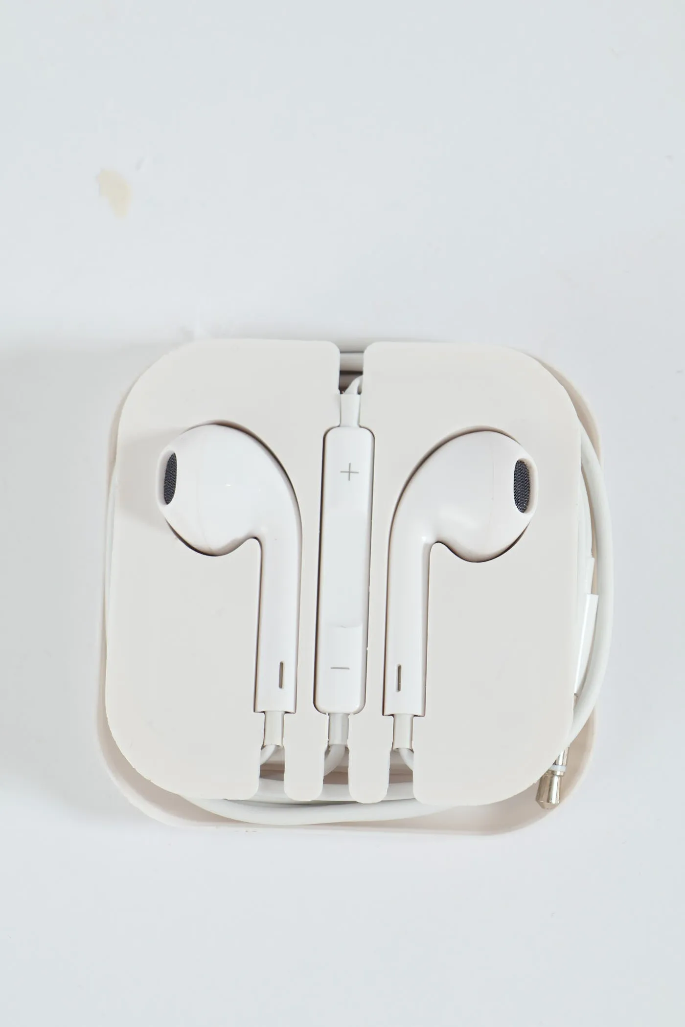 White Earphones sold by Edgars product image thumbnail 2