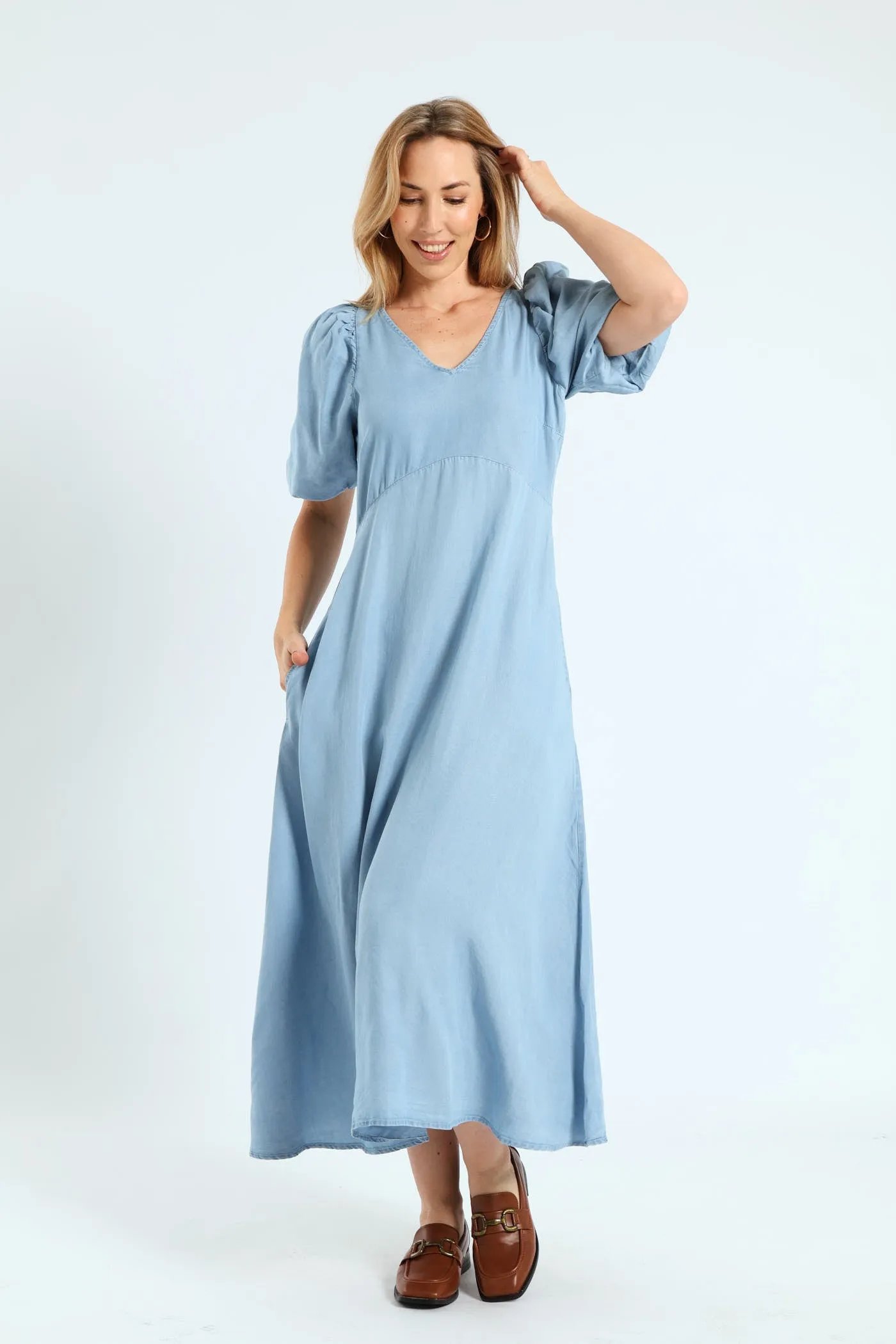 Bubble Sleeve V-Neck Pocket Midaxi Dress - Light Wash sold by Edgars