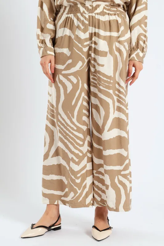 Pull-On Wide Leg Zebra Culotte Pants - White/Beige sold by Edgars