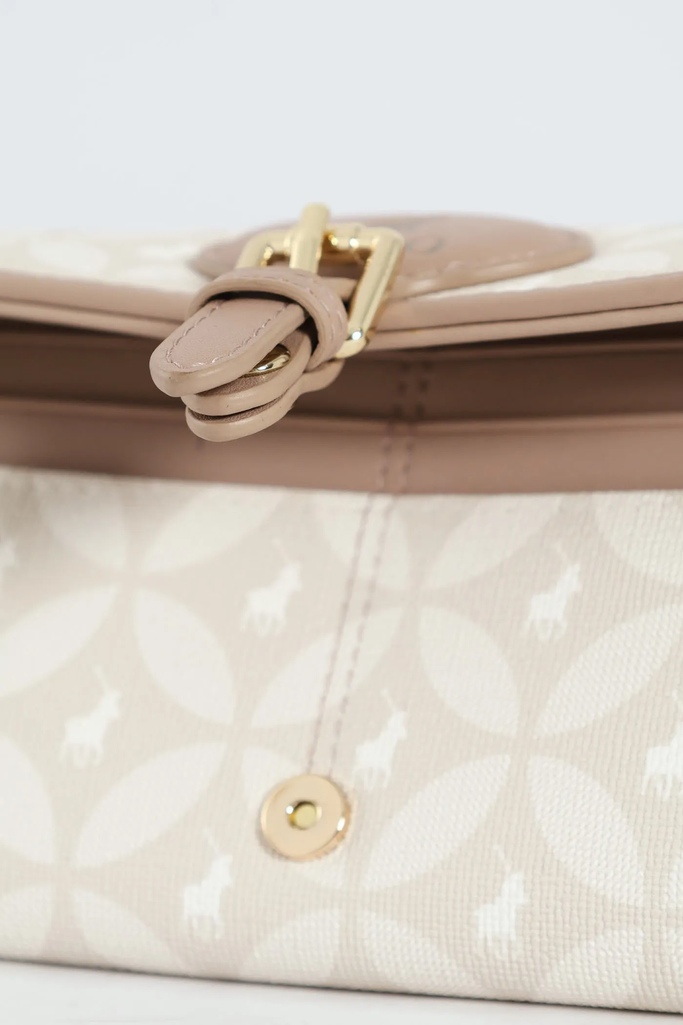 Porter Compact Trifold Purse - Taupe sold by Edgars product image thumbnail 4