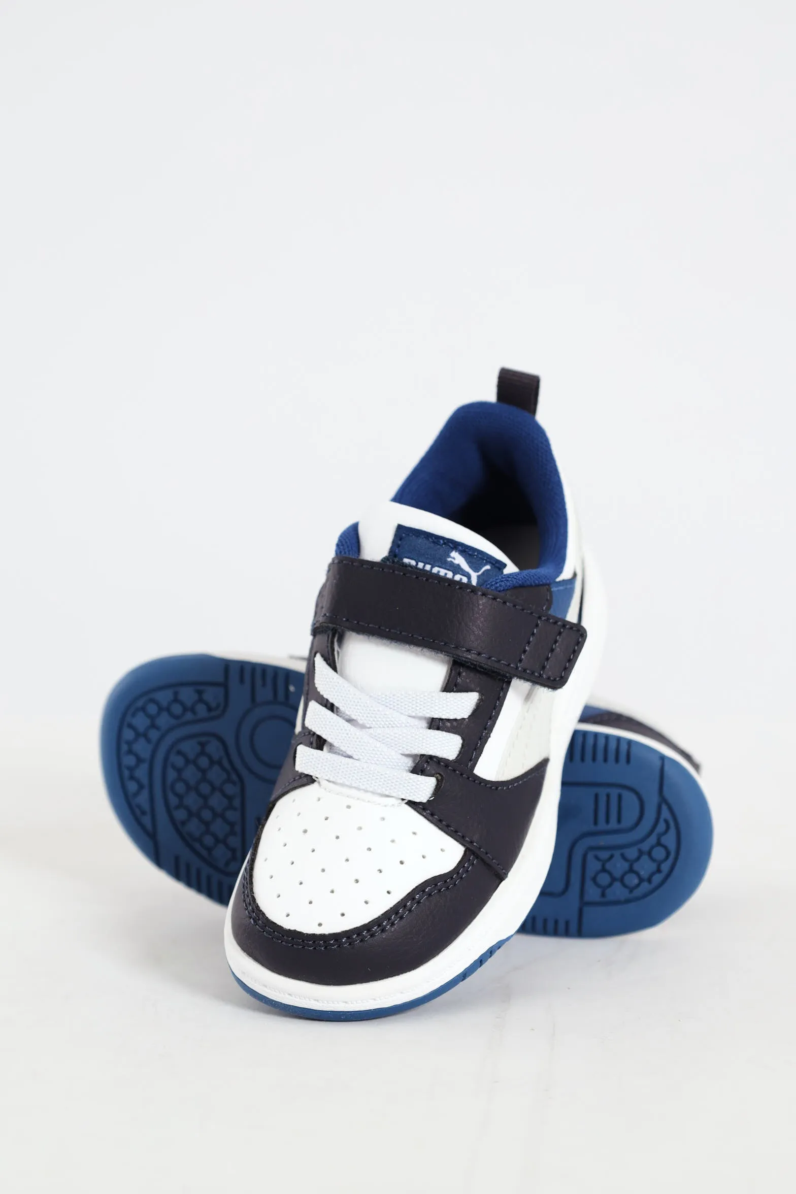 Pre-Boys Rebound V6 Lo Sneaker - White/Black sold by Edgars