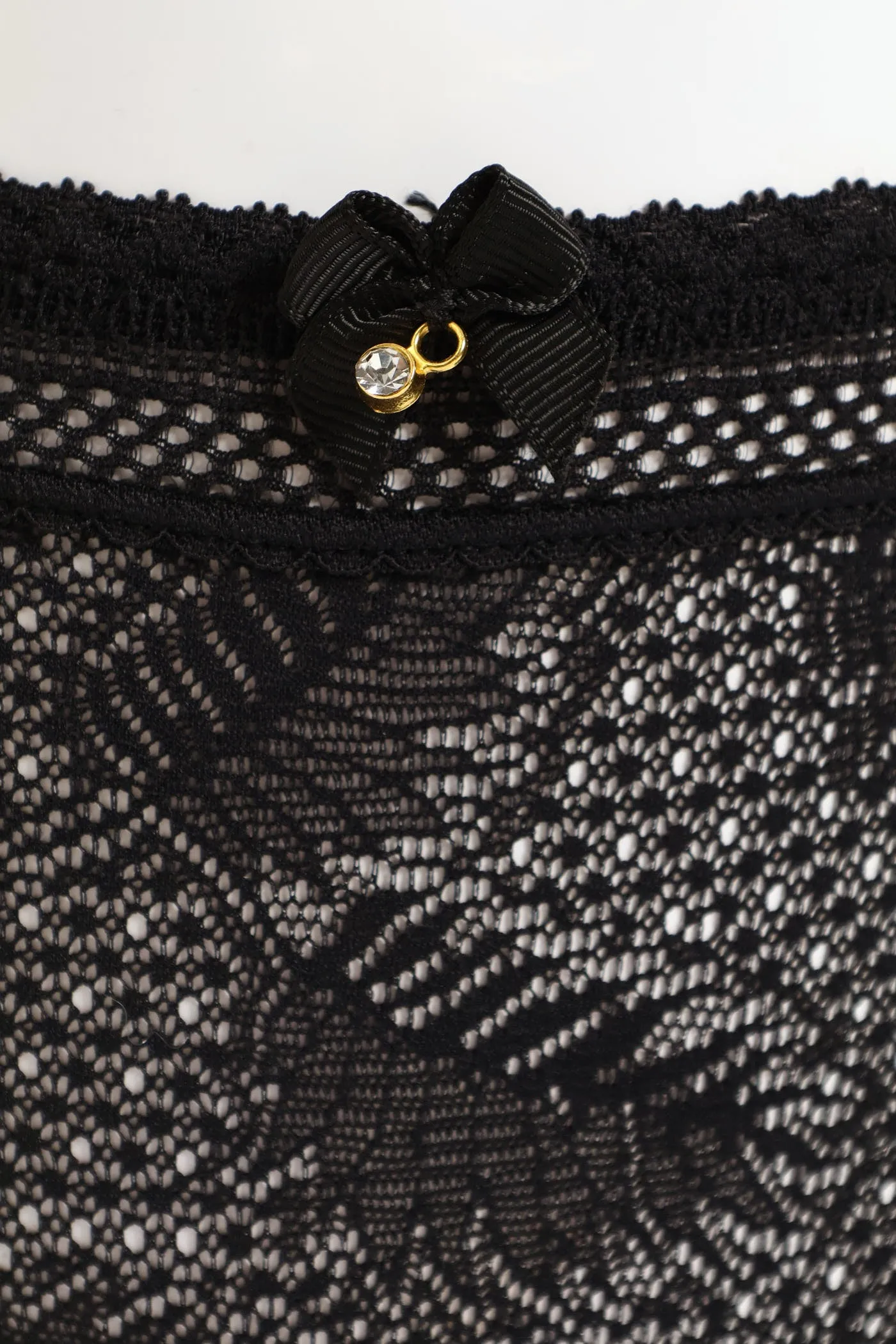 Scallop Full Lace Bikini Panties - Black sold by Edgars product image thumbnail 3