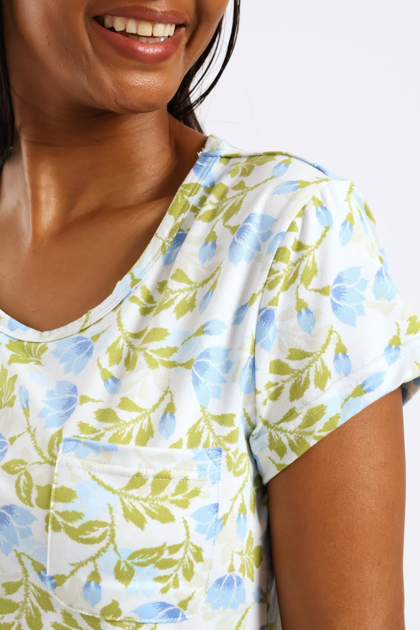 Soft Floral Leaves Print Pocket Tee - Green/Blue sold by Edgars product image thumbnail 2