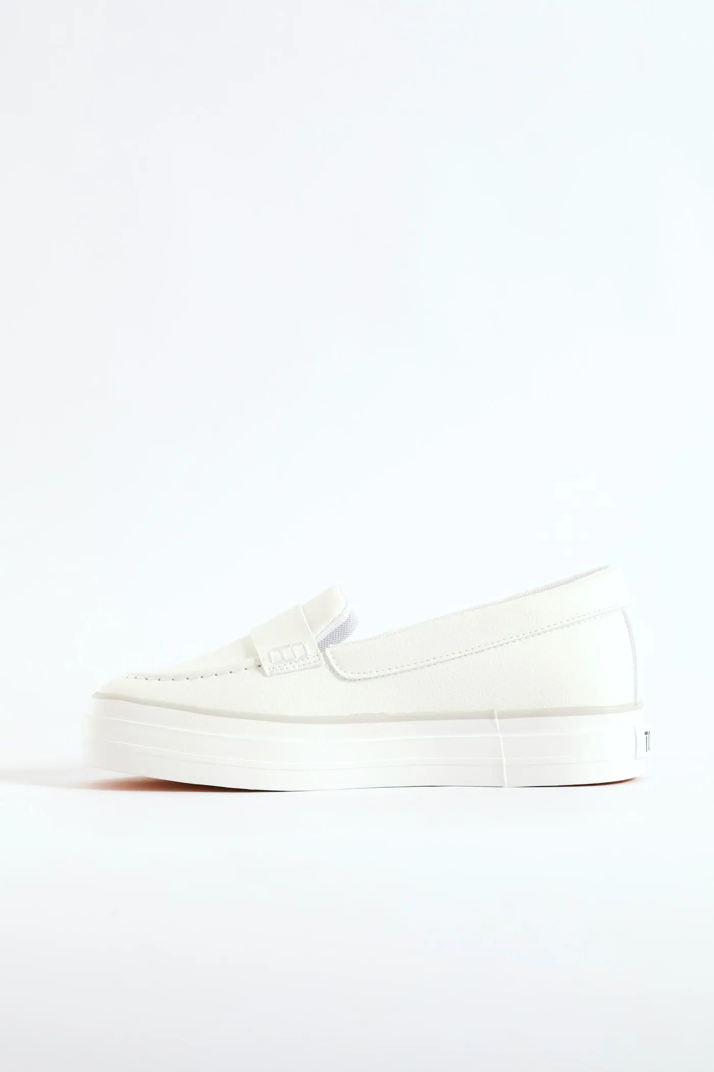 Arrow Loafer - White sold by Edgars product image thumbnail 5