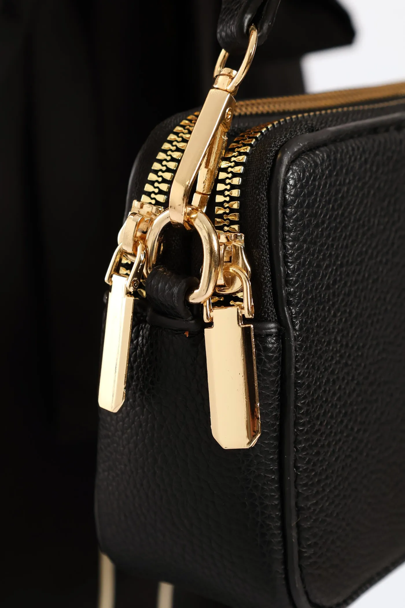 Double Top Zip Camera Bag - Black sold by Edgars product image thumbnail 4