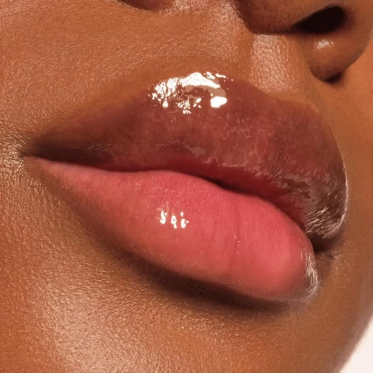 Gloss Obsessed Lip Glaze sold by Edgars product image thumbnail 3