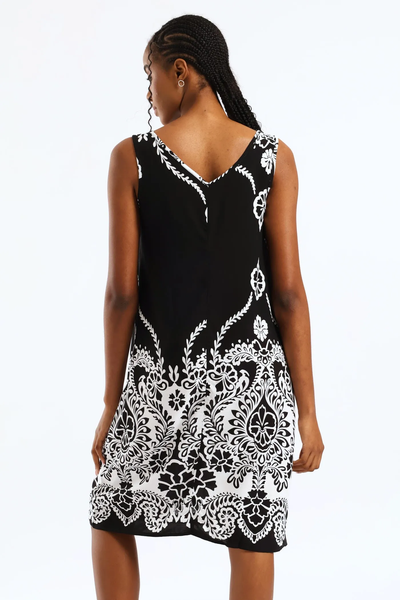Border Print Detail Printed Shift Dress - Black/White sold by Edgars product image thumbnail 3