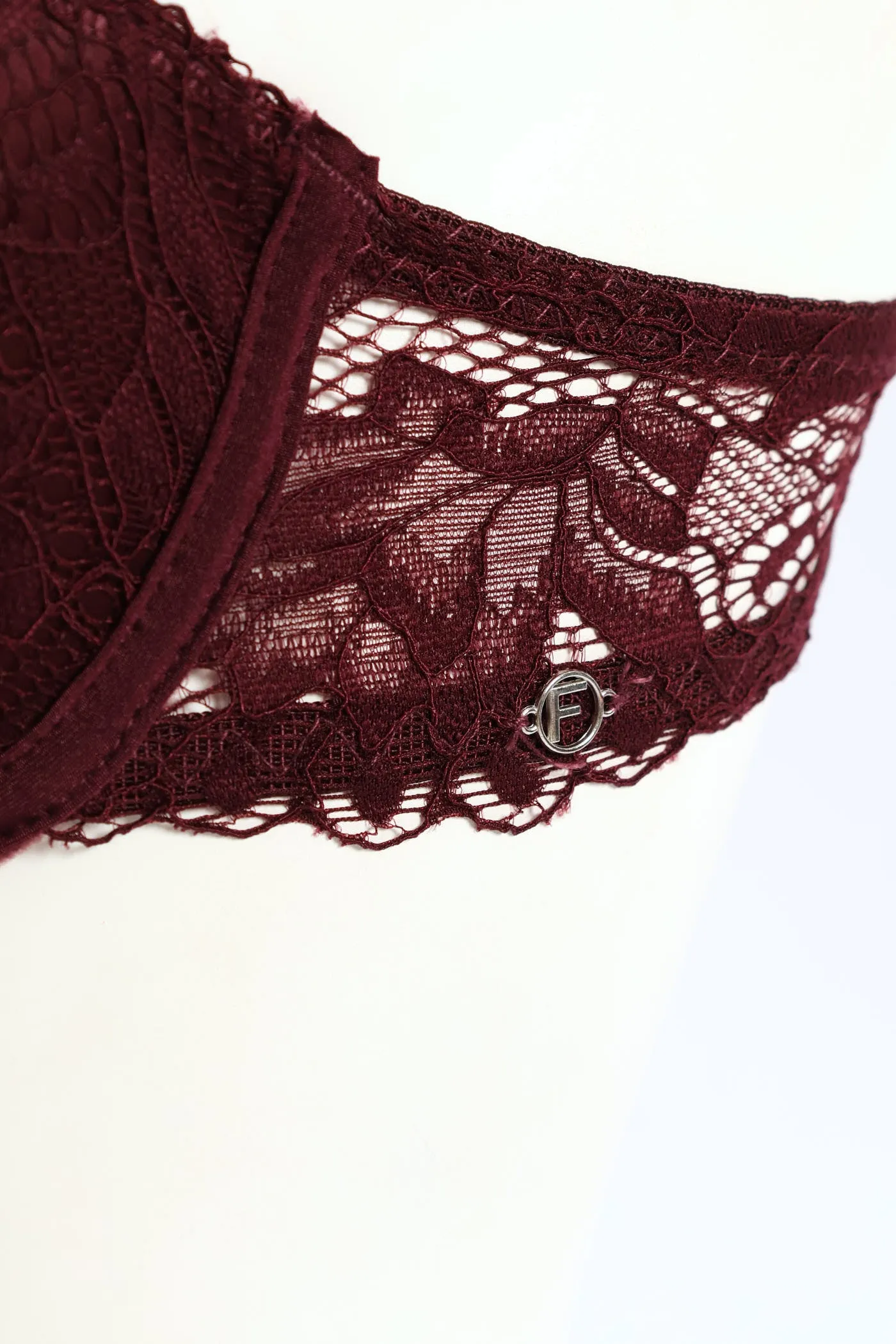 2 Pack Galloon Lace Multi Way Bra - Raspberry/Maroon sold by Edgars product image thumbnail 3