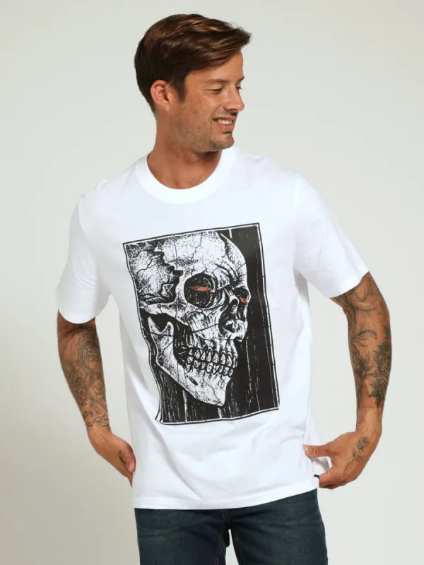 Skull Ray Tee - White sold by Edgars