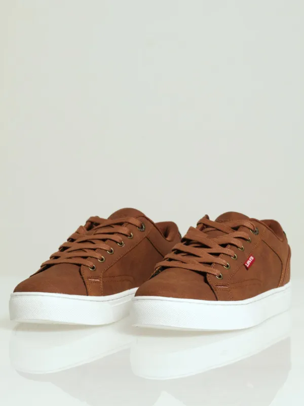 Courtright Panel Lace Up Sneaker - Brown made by Levi's