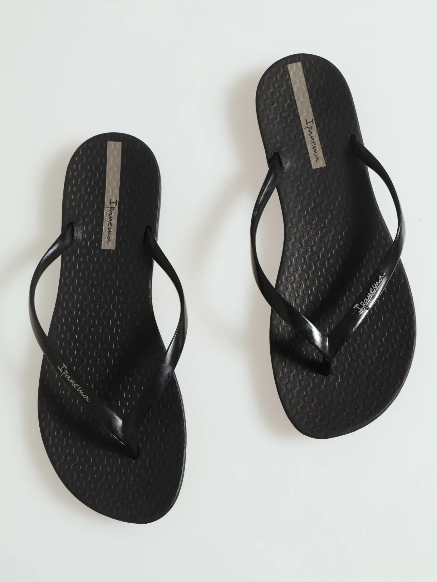 Wave Thong Sandal - Black sold by Edgars