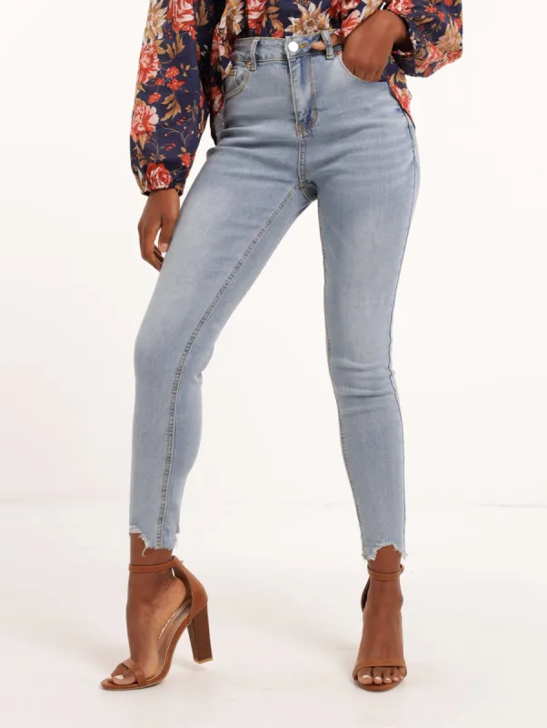 Ladies Light Wash Frayed Hem 5 Packet Skinny Denim Jean sold by Edgars