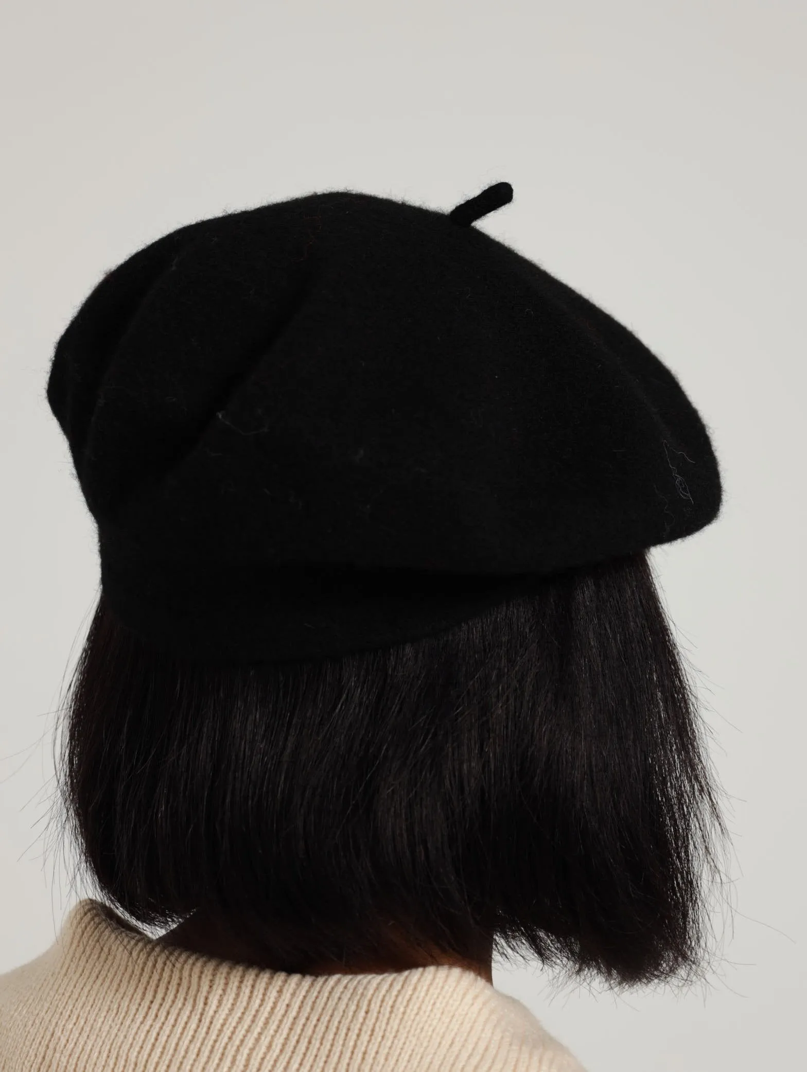 Beret - Black sold by Edgars product image thumbnail 3