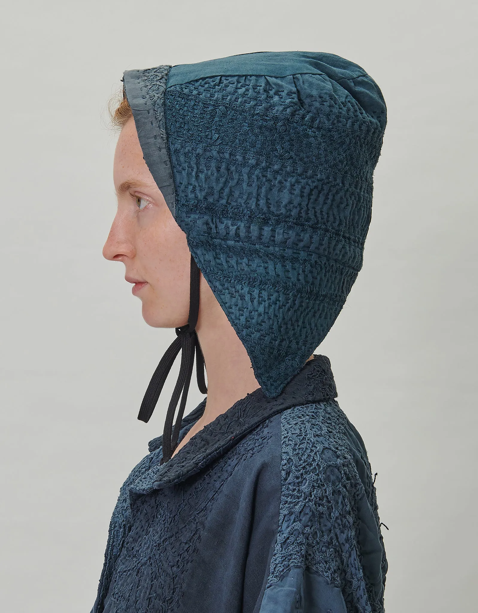 19th Century Lace Snowy Hat sold by By Walid product image thumbnail 3