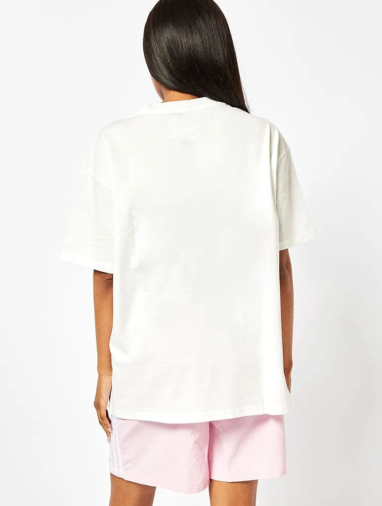 Friends x Skinnydip Logo T-Shirt In Ecru sold by Skinnydip London product image thumbnail 2