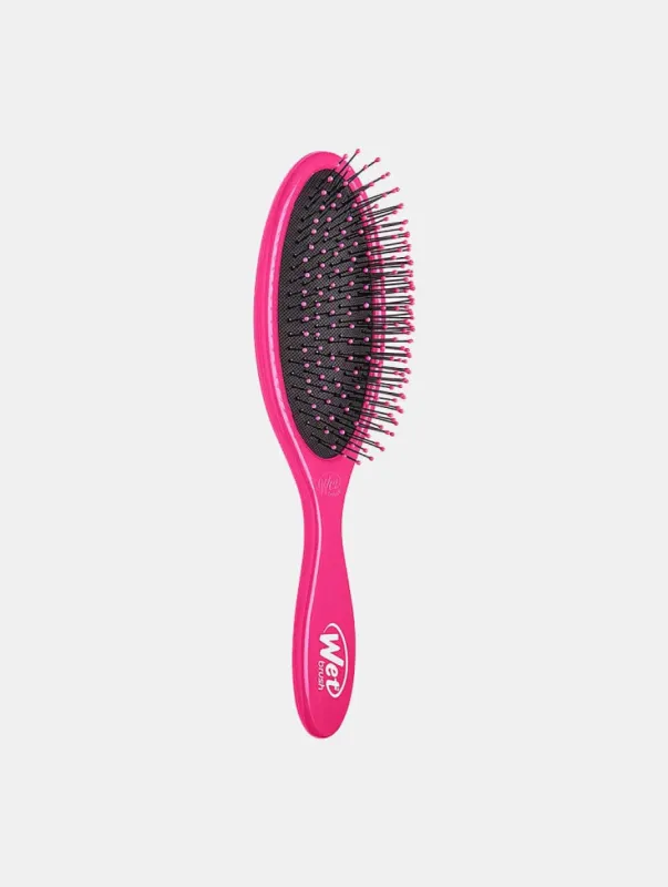 WetBrush - Original Detangler, Pink made by Skinnydip London