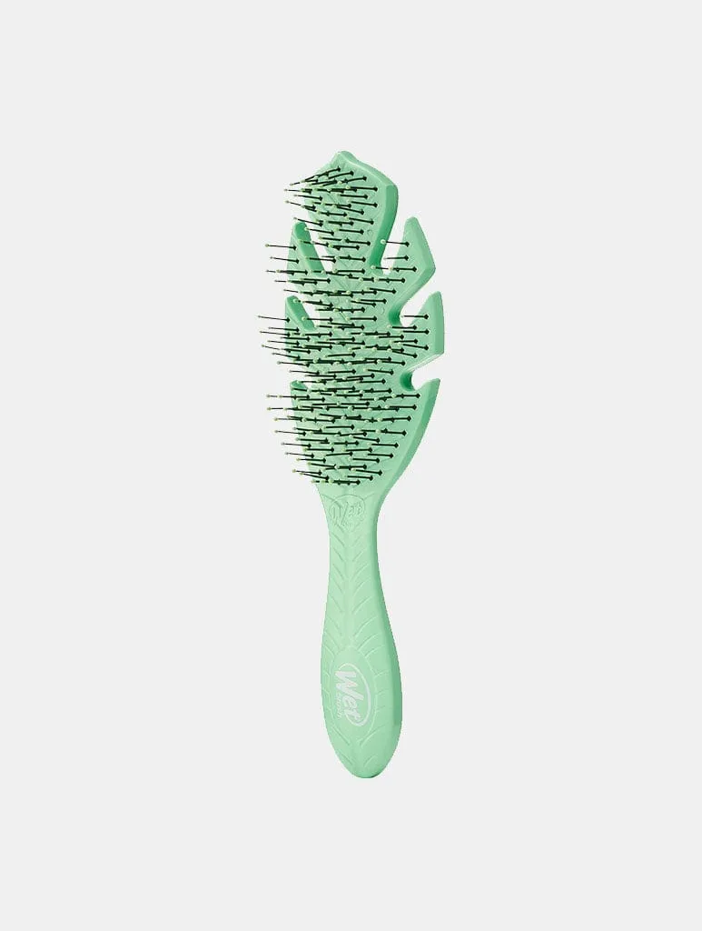 WetBrush - Biodegradeable Detangler, Green sold by Skinnydip London