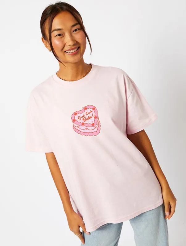 Good Luck Babe T-Shirt in Pink made by Skinnydip London