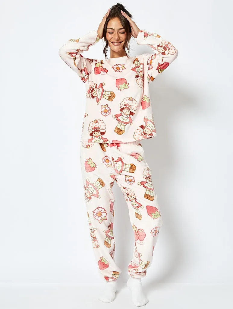 Strawberry Shortcake x Skinnydip Fleece Pyjama Set in Pink sold by Skinnydip London product image thumbnail 4