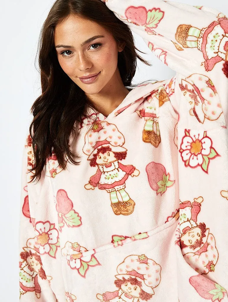 Strawberry Shortcake x Skinnydip Blanket Hoodie in Pink sold by Skinnydip London product image thumbnail 3