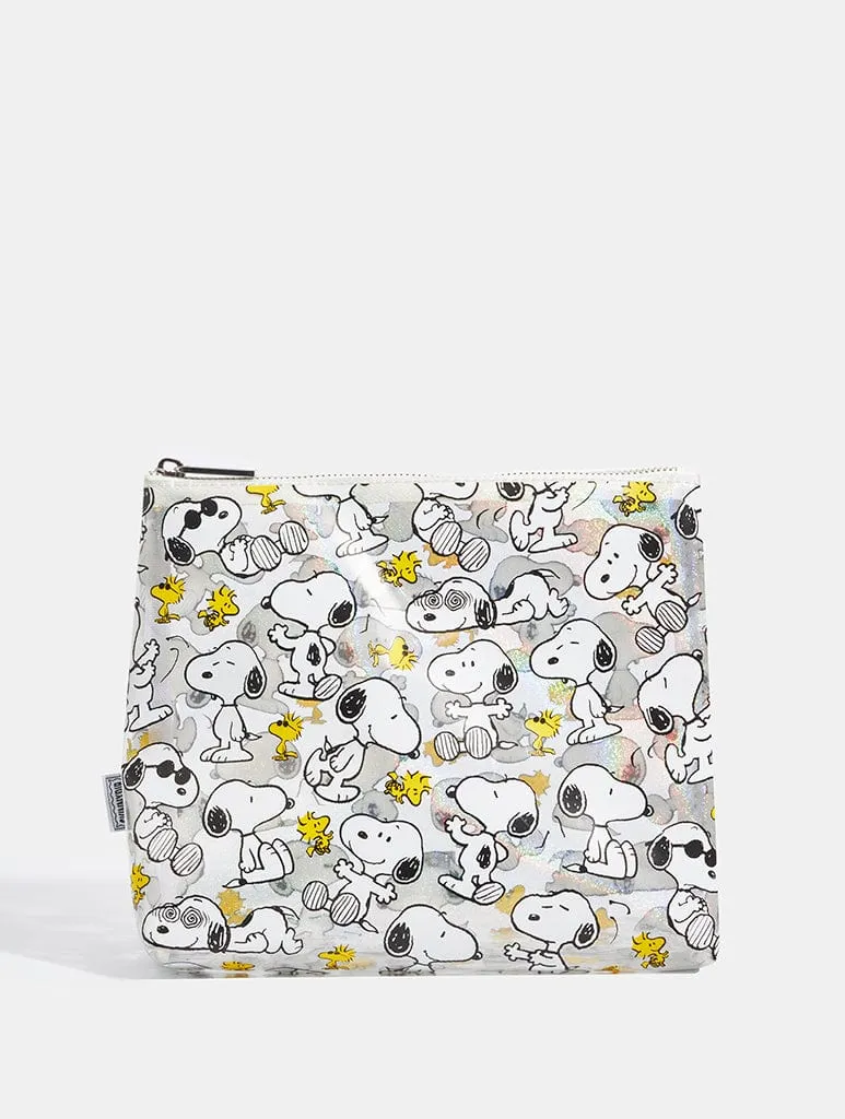 Peanuts x Skinnydip Snoopy Washbag sold by Skinnydip London product image thumbnail 2
