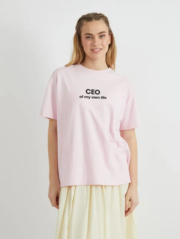 CEO of my Own Life T-Shirt In Pink made by Skinnydip London