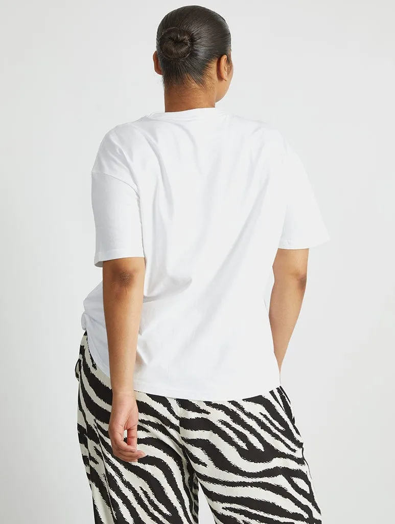 Gossip Girl x Skinnydip XOXO T-Shirt In White sold by Skinnydip London product image thumbnail 2