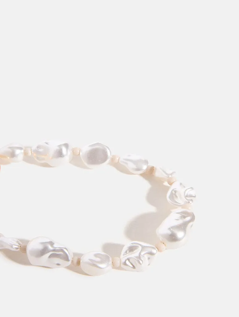 Chunky Pearl Beaded Charm Strap sold by Skinnydip London product image thumbnail 3