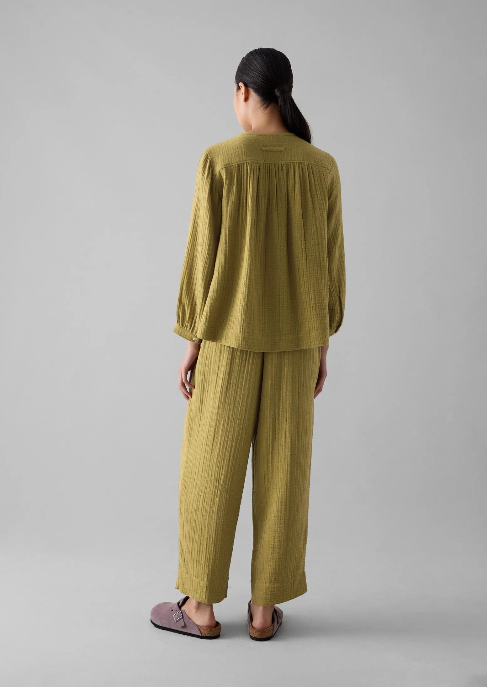 Crinkle Cotton Pyjamas | Soft Olive sold by TOAST product image thumbnail 5