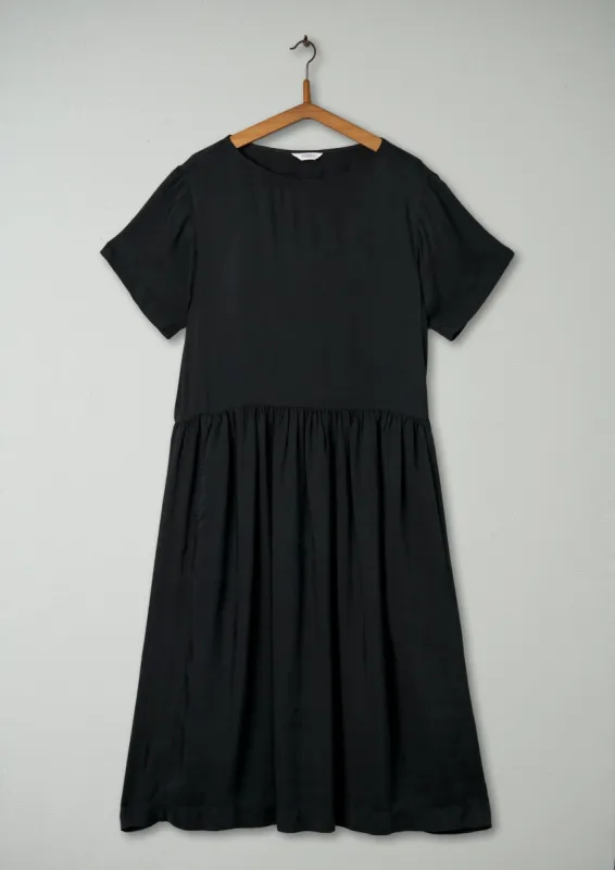 Reworn Dropped Waist Dress Size 16 (424) | Black sold by TOAST