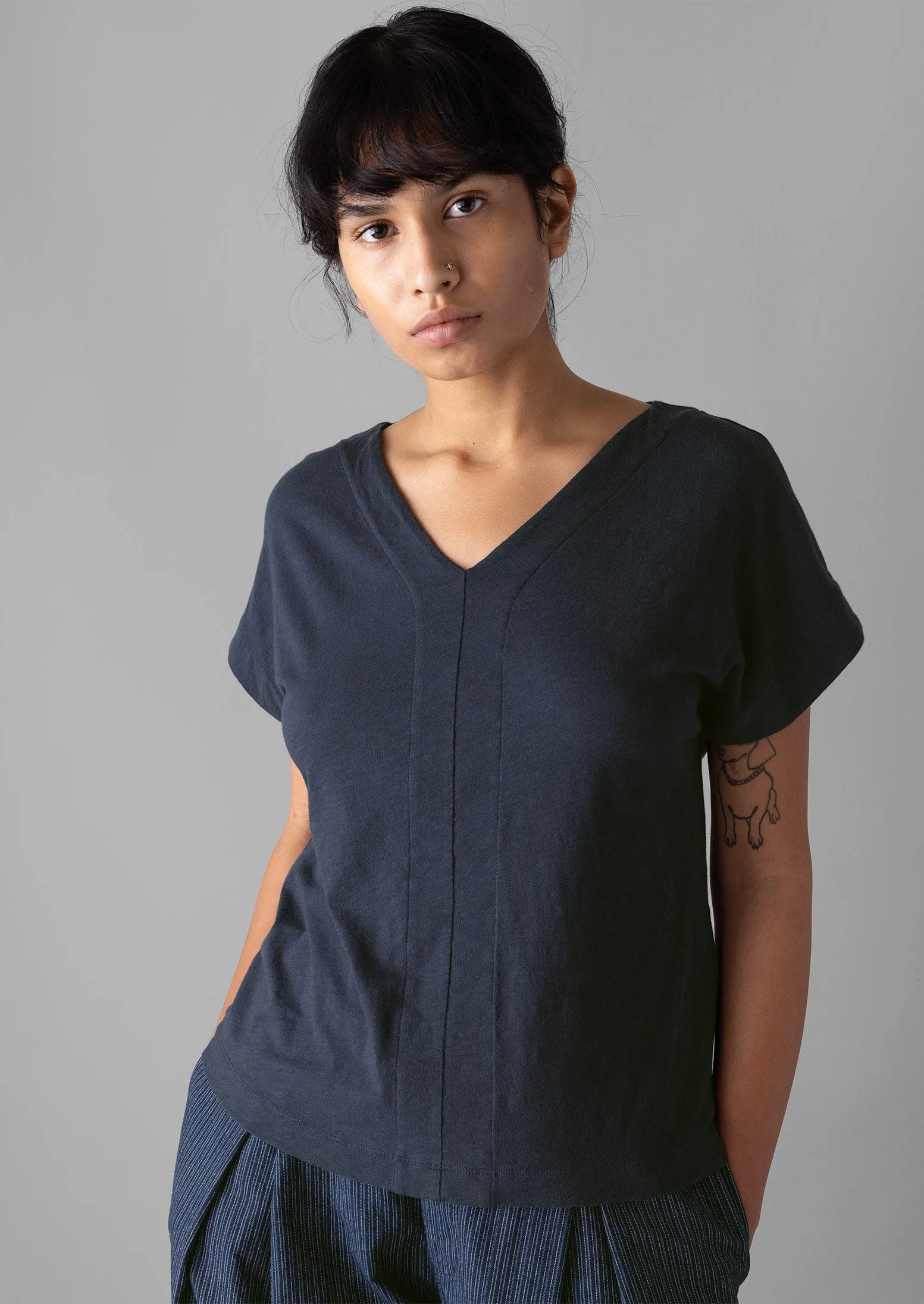 V-Neck Organic Cotton Tee | Anthracite sold by TOAST product image thumbnail 2