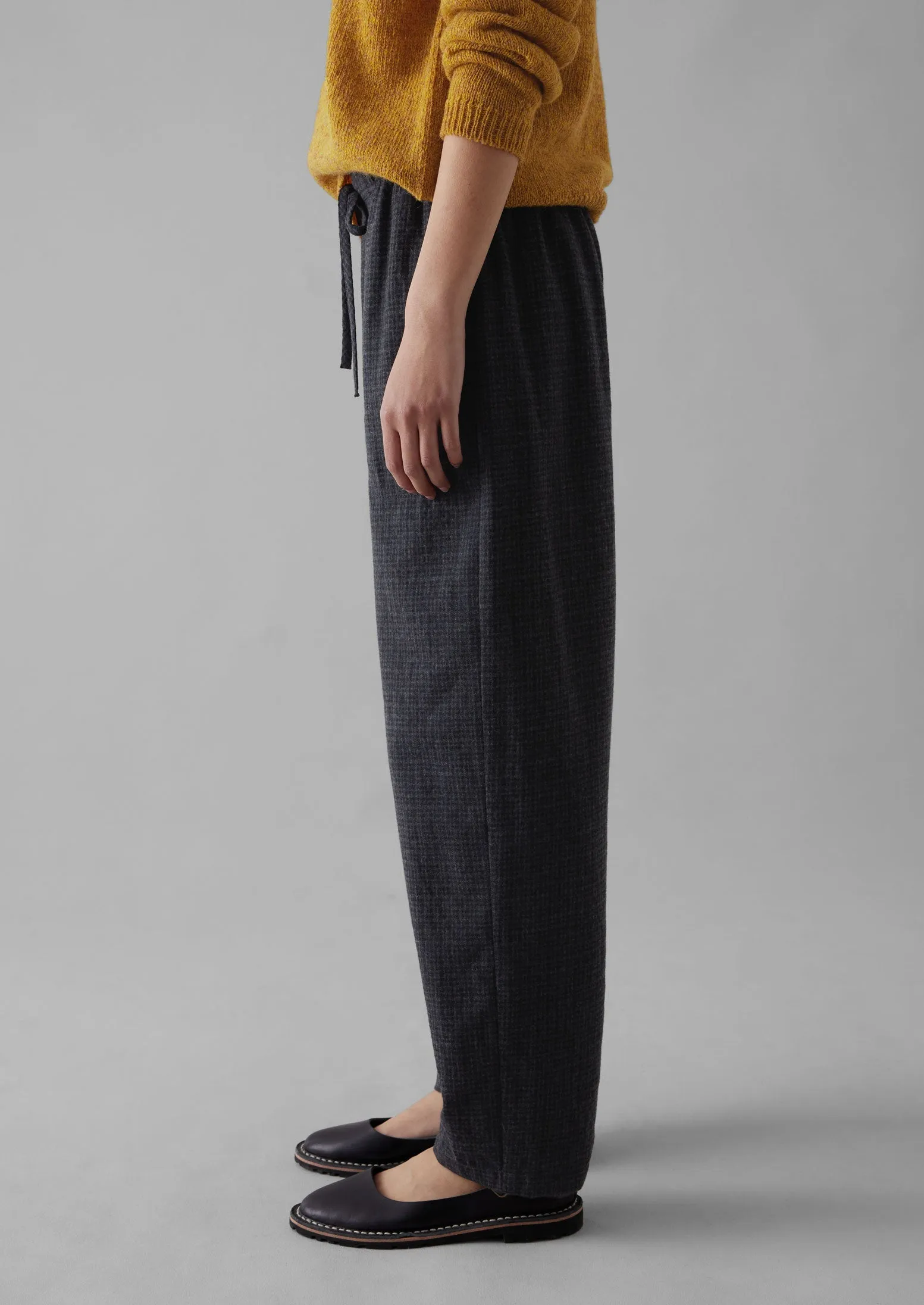 【関税＆送料込み】ChloAC Wool Knitted Trousers COZY Wool Set with Sweater and Pants - Grey | COOSH